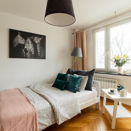 Piotrapartments - Bruna Green City Apartment Warsaw Ngoại thất bức ảnh