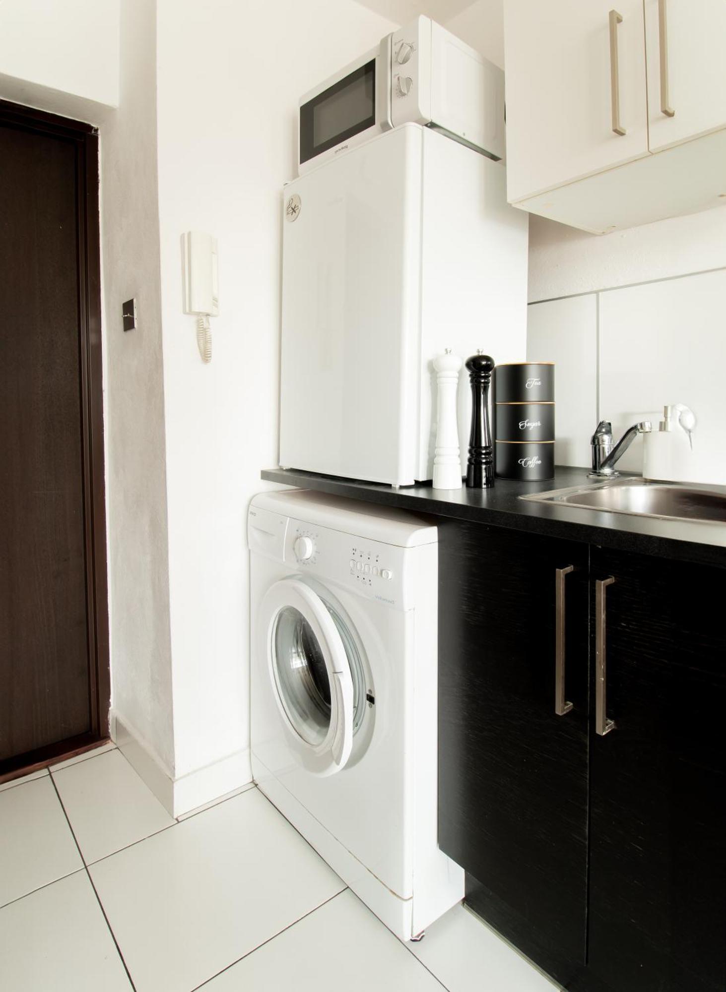 Piotrapartments - Bruna Green City Apartment Warsaw Ngoại thất bức ảnh